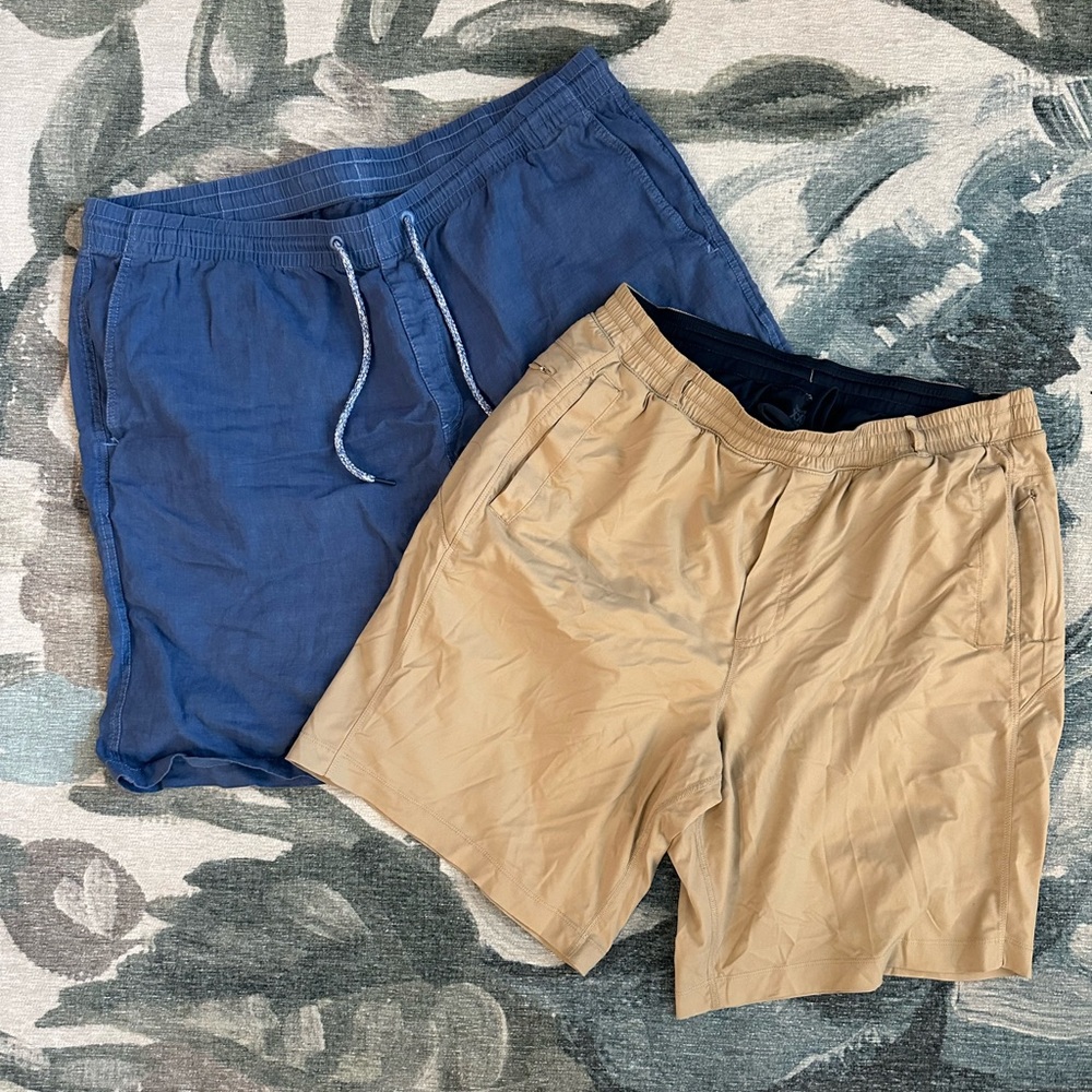 2 Men’s XXL Shorts